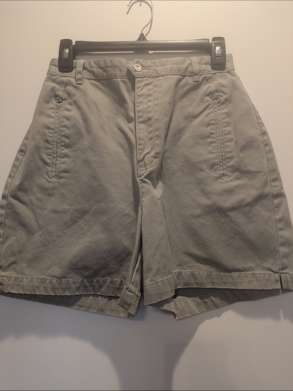 Gloria Vanderbilt High Waist Khaki Shorts - Light Taupe Size 8